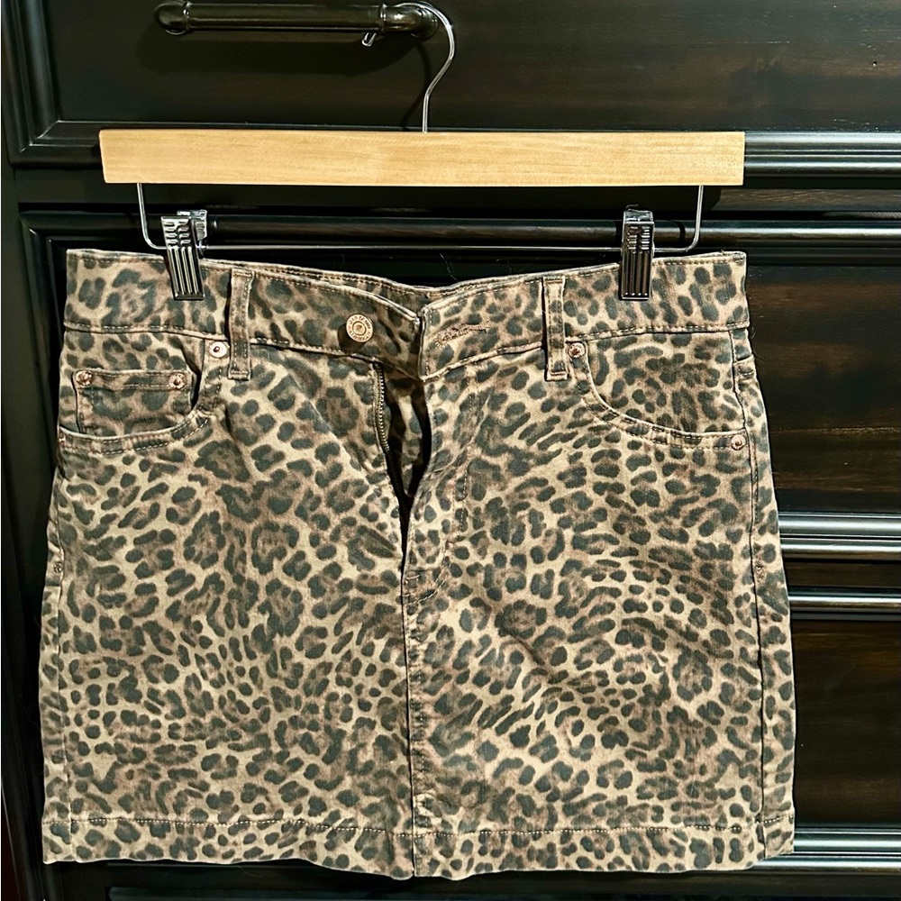 GAP Leopard Print Mini Skirt in Brown and Black